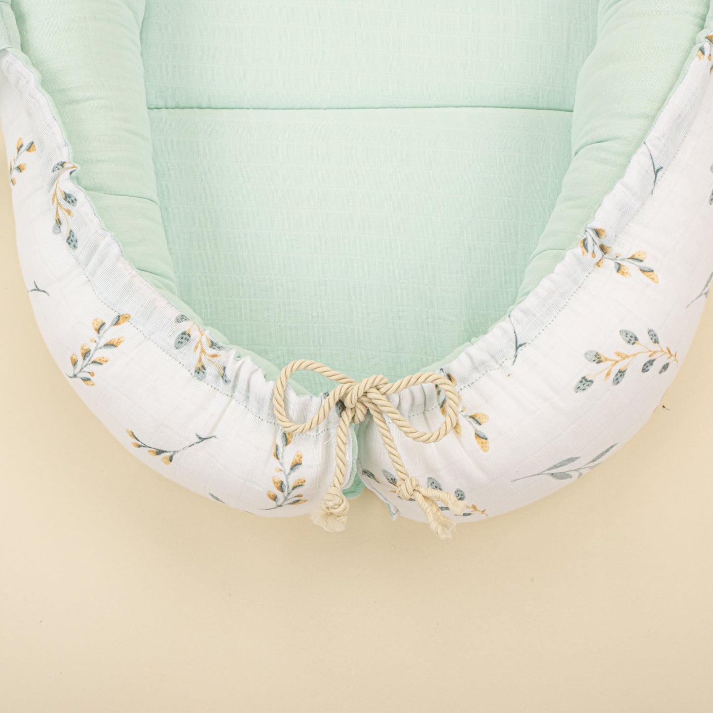 Babynest  and Pillow - Çift Taraflı - Mint Muslin - Yapraklar