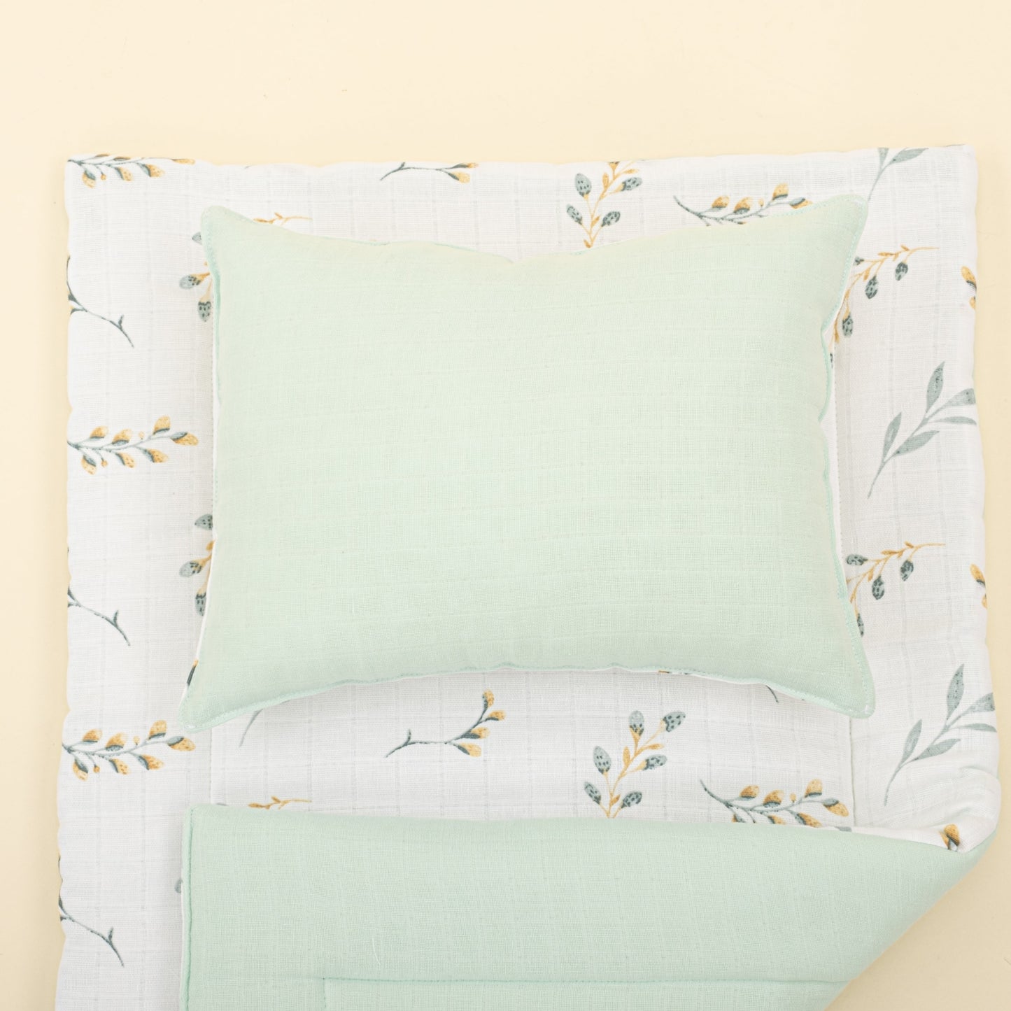 Double Sided Changing Pad and Pillow - Mint Muslin - Yapraklar