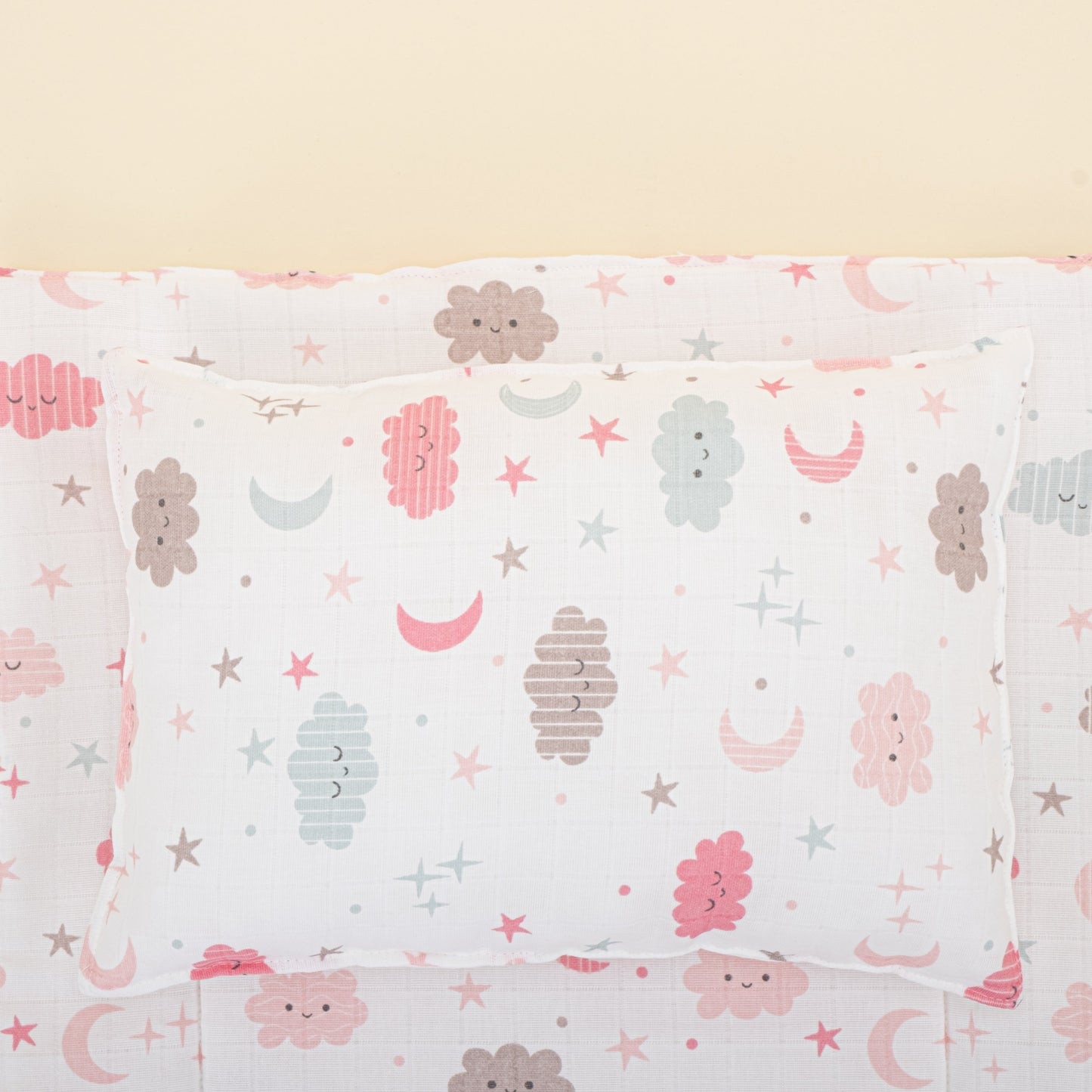 Double Sided Changing Pad and Pillow - Pembe Bulut