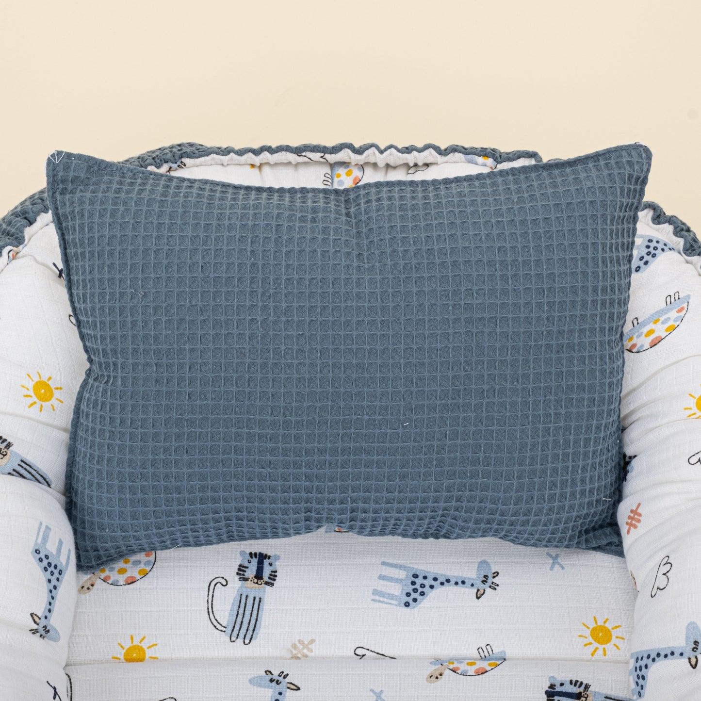 Babynest and Pillow - Çift Taraflı - Koyu Mavi Petek - Mavi Canlılar