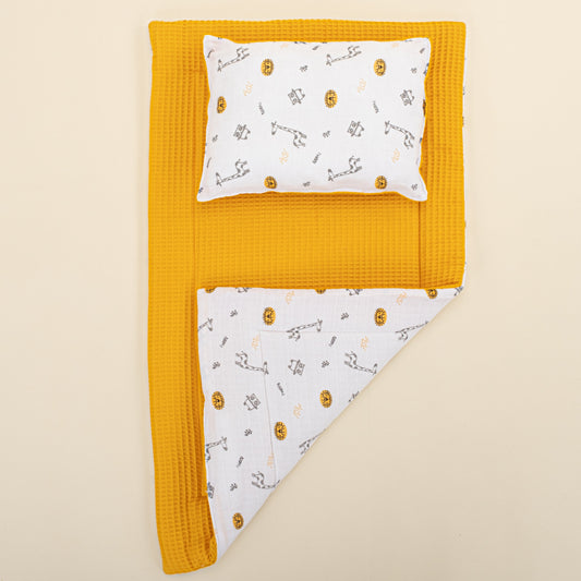 Double Sided Changing Pad and Pillow - Hardal Petek - Zürafa