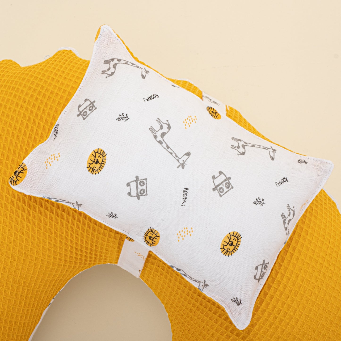 Double Sided Breastfeeding Pillow - Hardal Petek - Zürafa