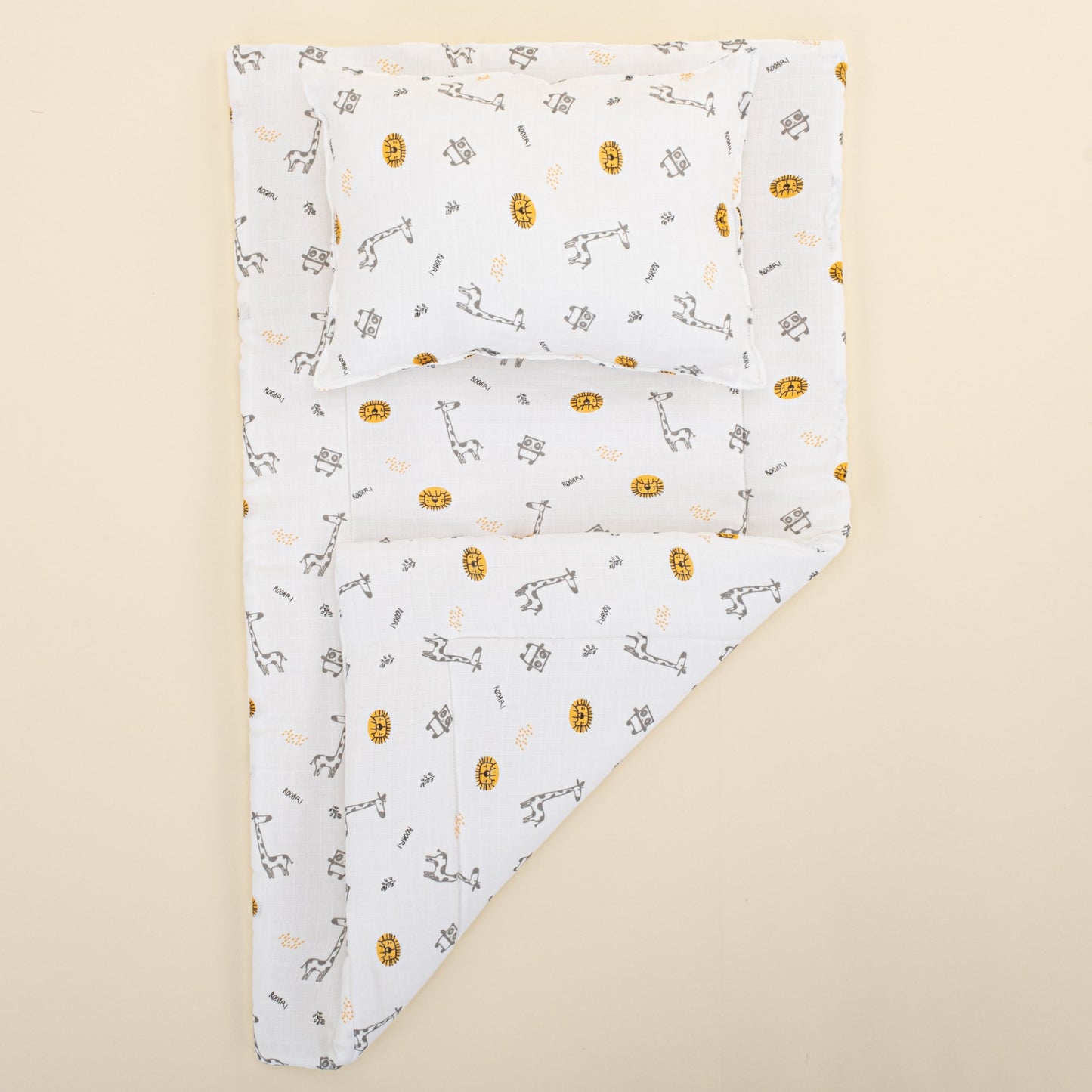 Double Sided Changing Pad and Pillow- Zürafa