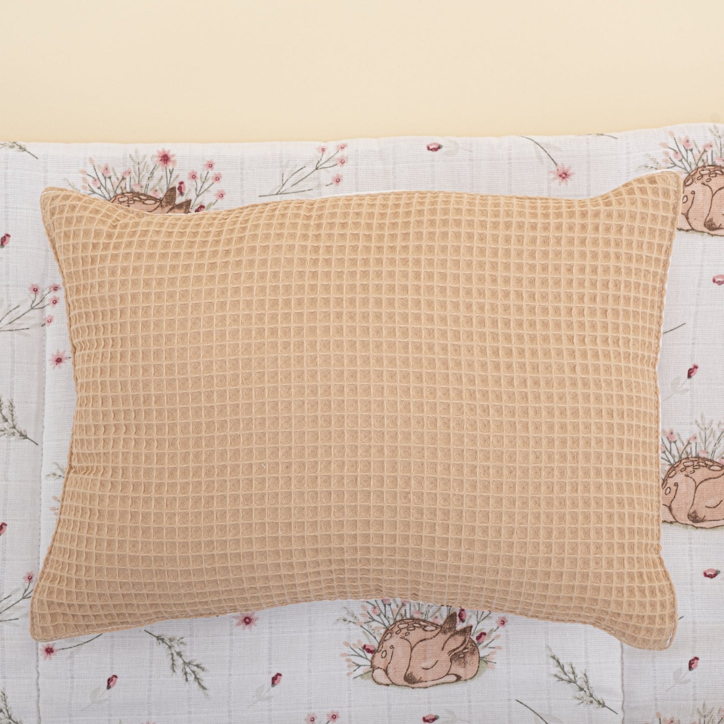 Double Sided Changing Pad and Pillow - Kumsal Beji Petek - Uykucu Ceylan