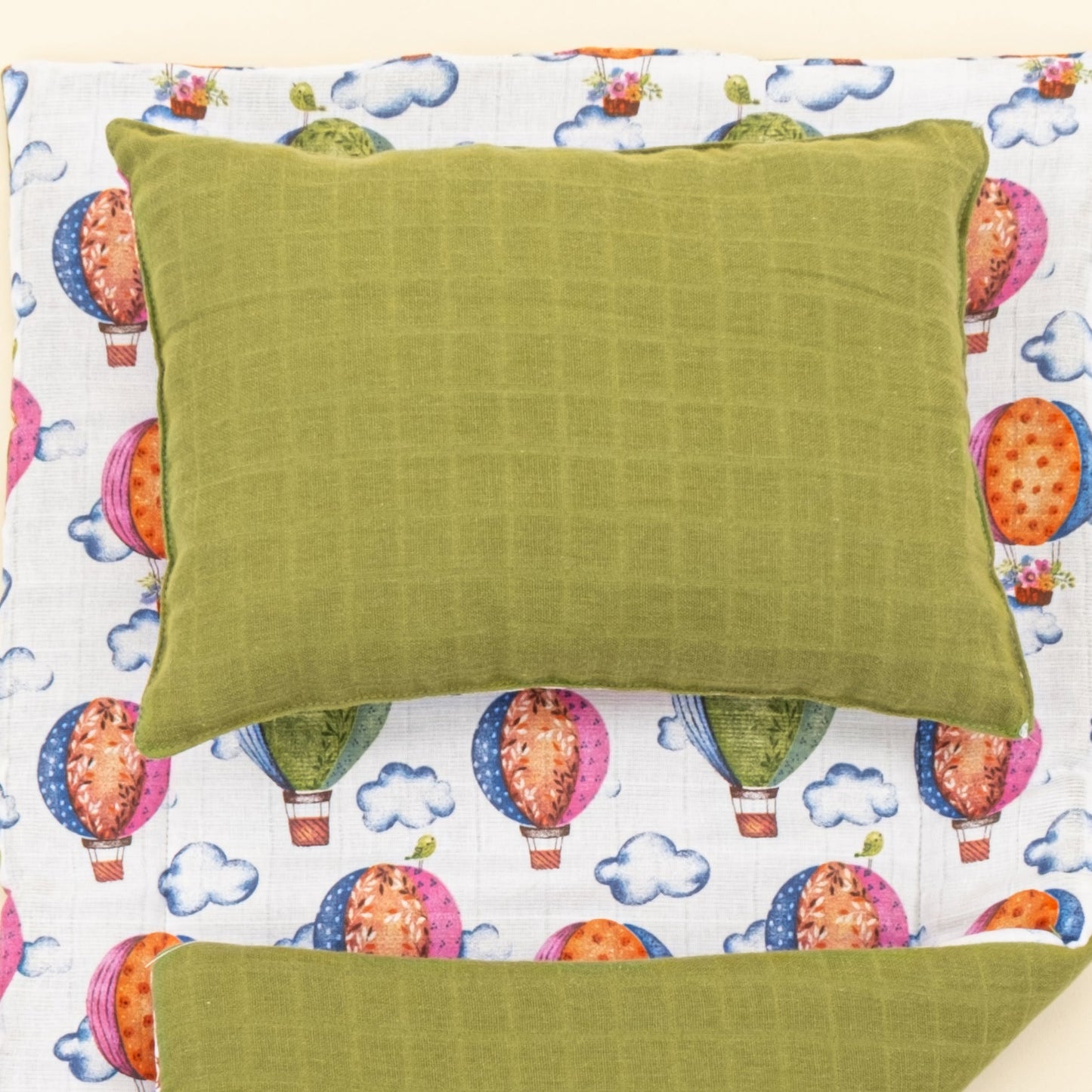 Double Sided Changing Pad and Pillow - Fıstık Yeşili Muslin - Uçan Balonlar