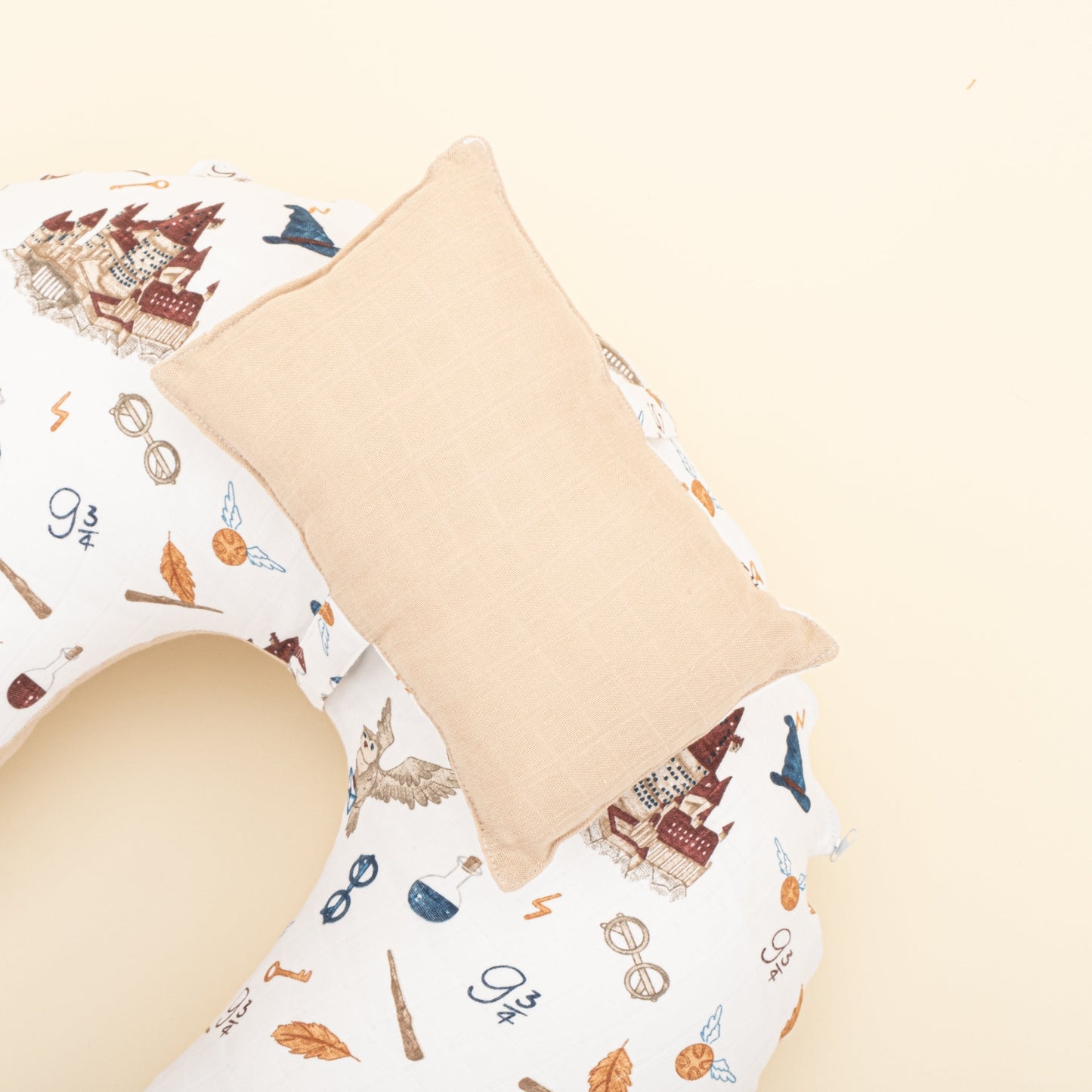 Double Sided Breastfeeding Pillow - Kumsal Beji Muslin - Harry