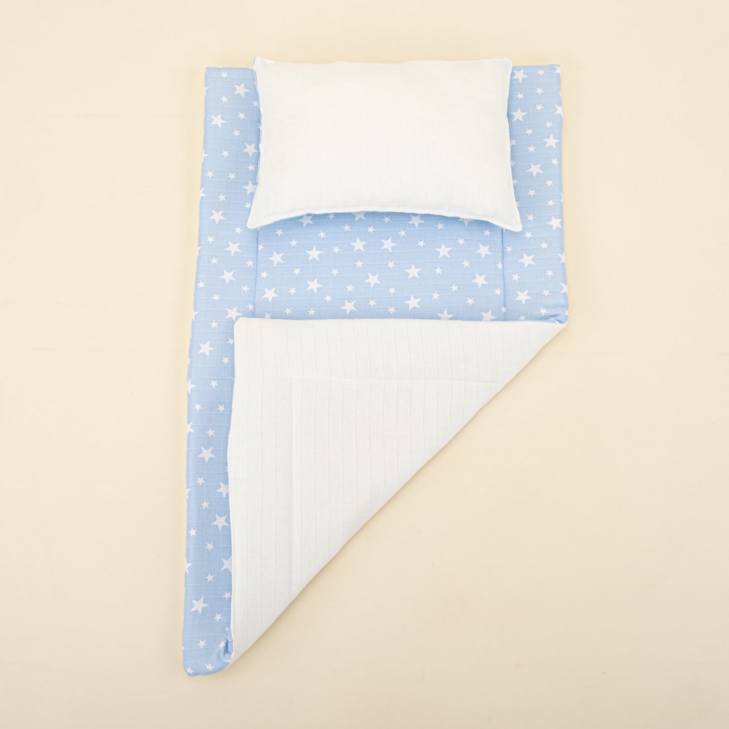 Double Sided Changing Pad and Pillow - Krem Muslin - Mavi Minik Yıldızlar