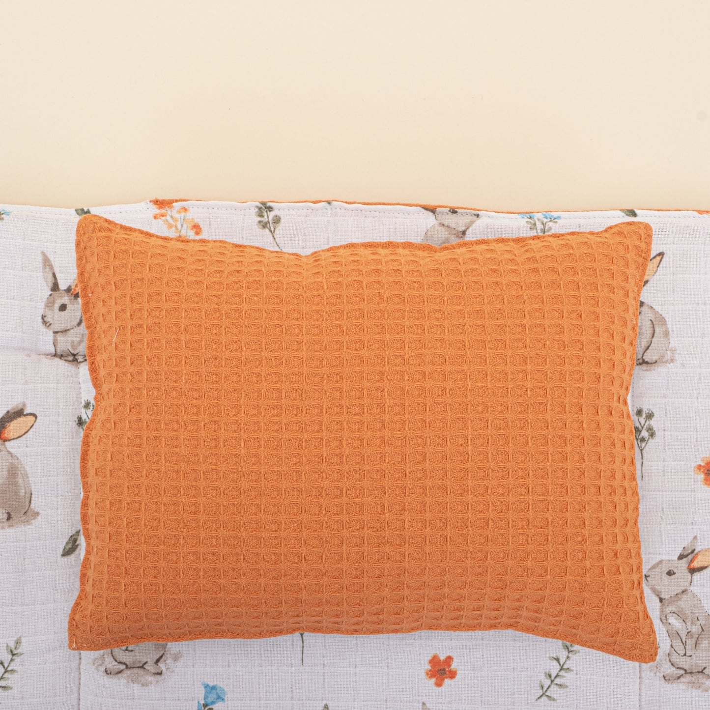 Double Sided Changing Pad and Pillow - Çift Taraflı - Turuncu Petek - Kahverengi Tavşan