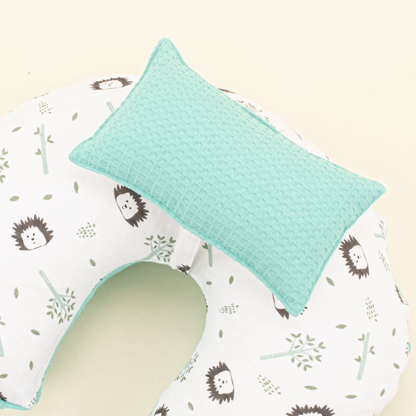 Double Sided Breastfeeding Pillow - Nil Yeşili Petek - Kirpi