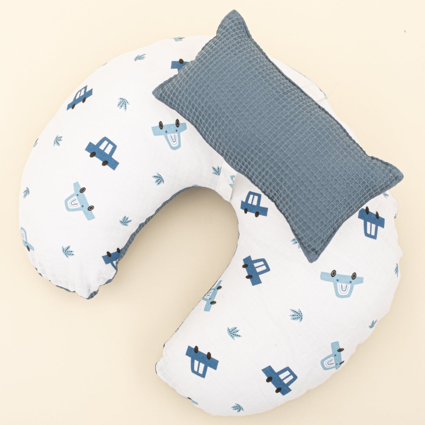 Double Sided Breastfeeding Pillow - Koyu Mavi Petek - Mavi Arabalar