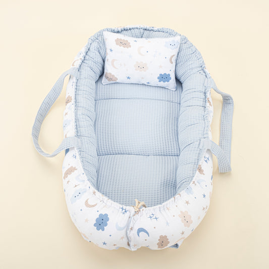 Babynest and Pillow - Çift Taraflı - Bebe Mavi Petek - Mavi Bulut