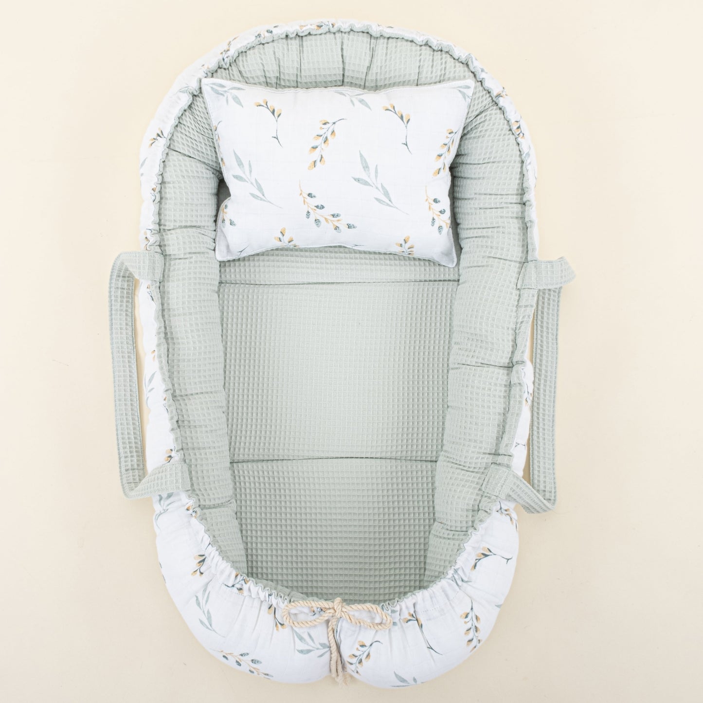 Babynest and Pillow - Çift Taraflı - Açık Yeşil Petek - Yapraklar