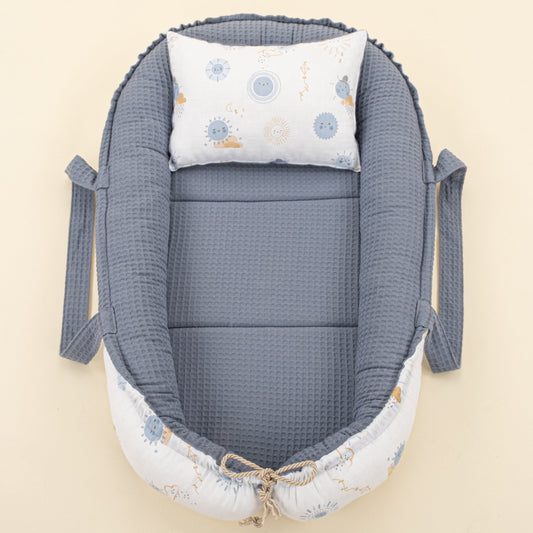 Babynest and Pillow - Çift Taraflı - Açık İndigo Petek - Mavi Güneş