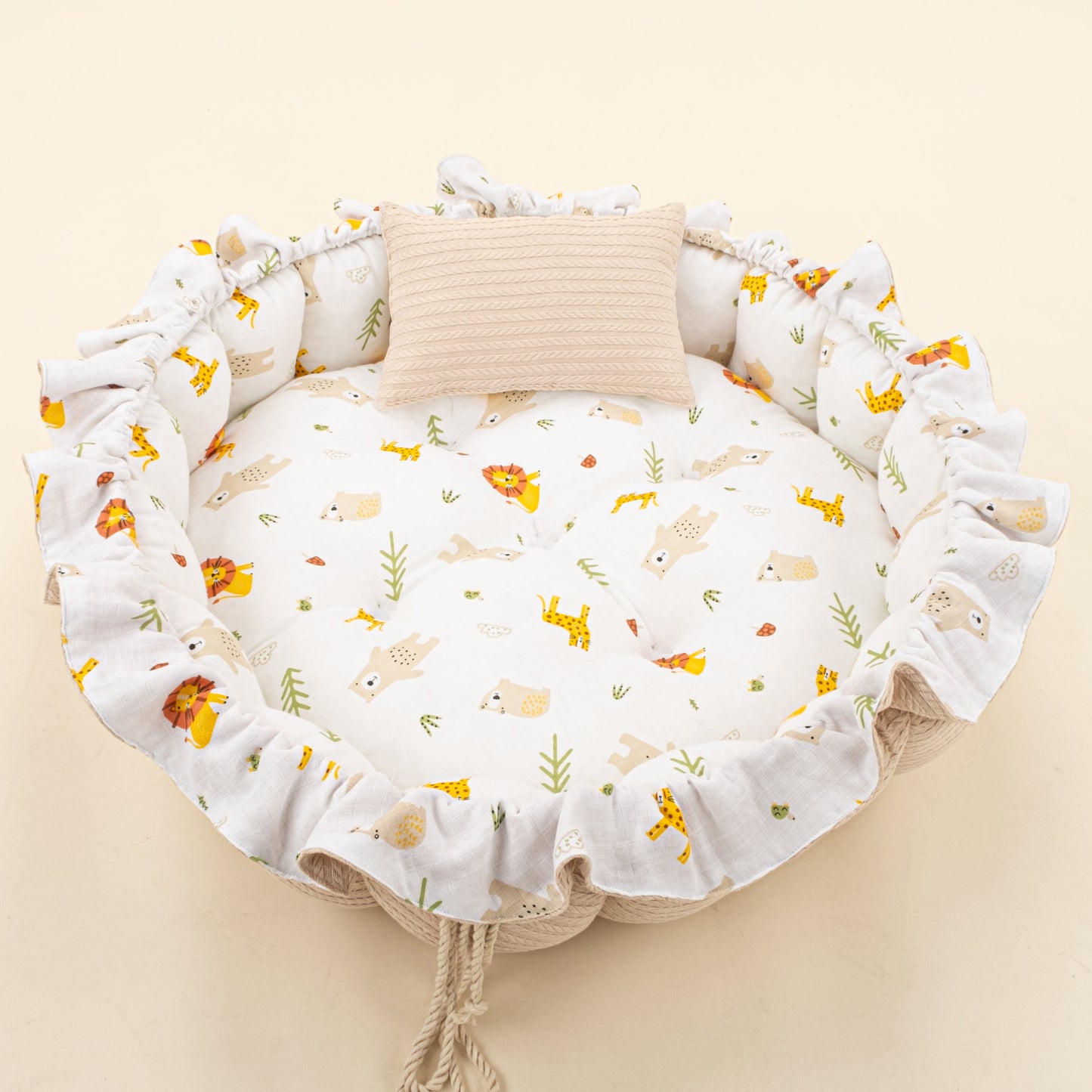 Round Babynest and Pillow - Çift Taraflı - Sütlü Kahve Örgü - Aslan