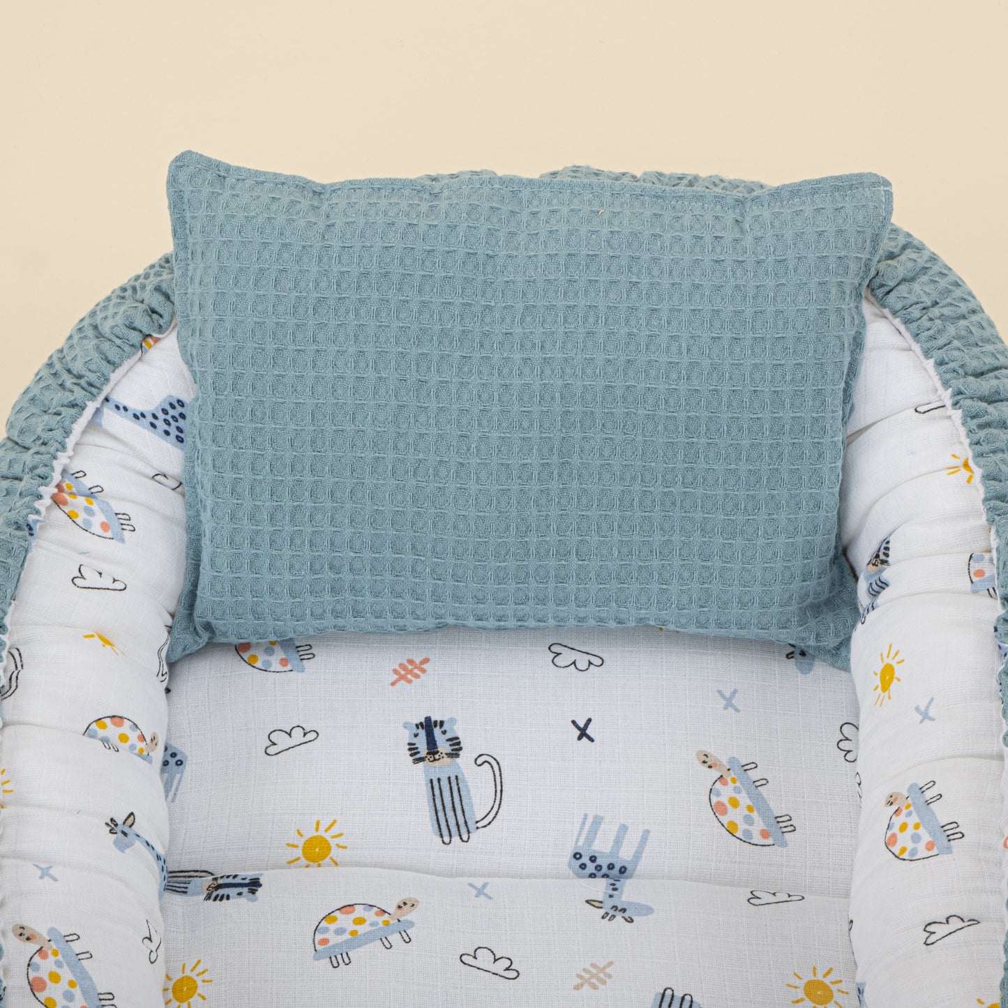 Babynest  and Pillow - Çift Taraflı - Petrol Mavisi Petek - Canlı Hayvanlar