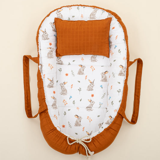 Babynest and Pillow - Çift Taraflı - Kiremit Muslin - Kahverengi Tavşan