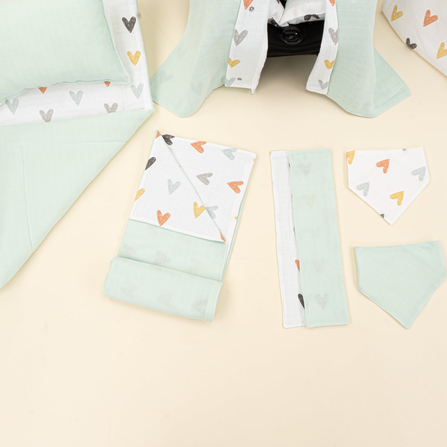 11 Piece - Newborn Sets - Double Sided - Seasonal - Su Yeşili Muslin - Kalpler